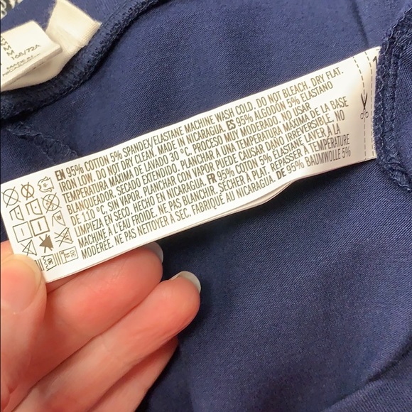 Forever 21 Sz M navy blue skirt - Picture 3 of 4